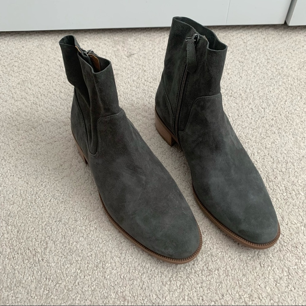 NEW Caslon Suede Susani Bootie